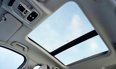 9228734_700