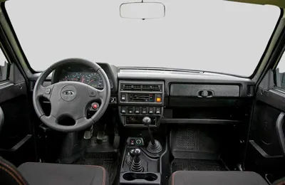 9229407_100