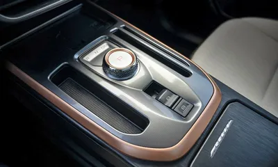 9228732_500